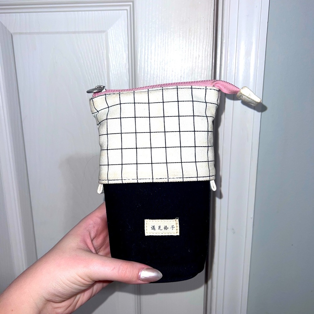 Pop-up Pencil Pouch